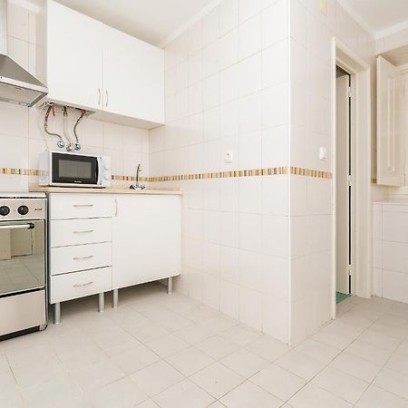 River View 1Bdr Apt In Alfama Close To Tram Lisboa Exteriör bild
