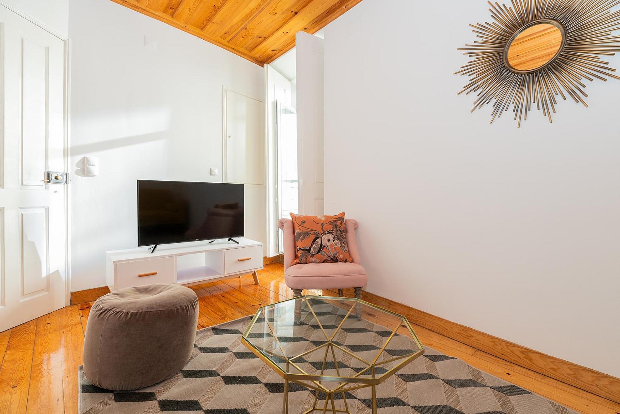 River View 1Bdr Apt In Alfama Close To Tram Lisboa Exteriör bild